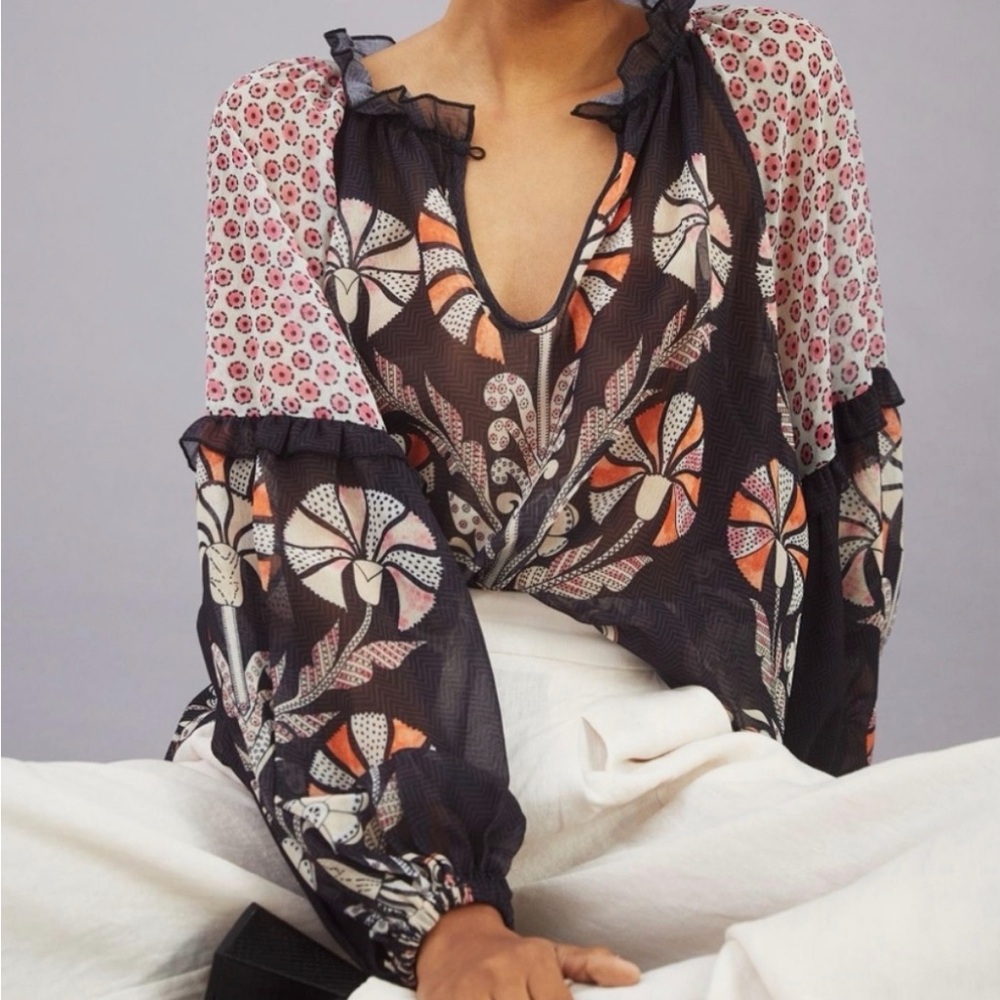 Forever That Girl - Anthropologie - Raglan Peasant Blouse Sheer Floral Size XS